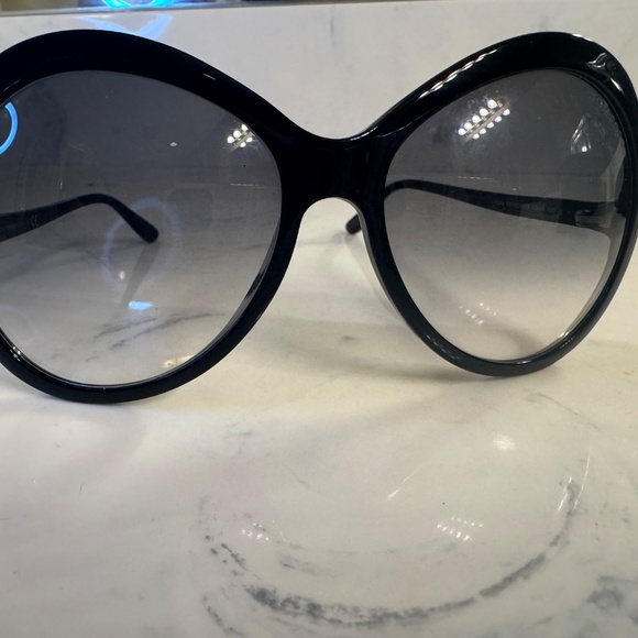 Black Tom Ford Sunglasses